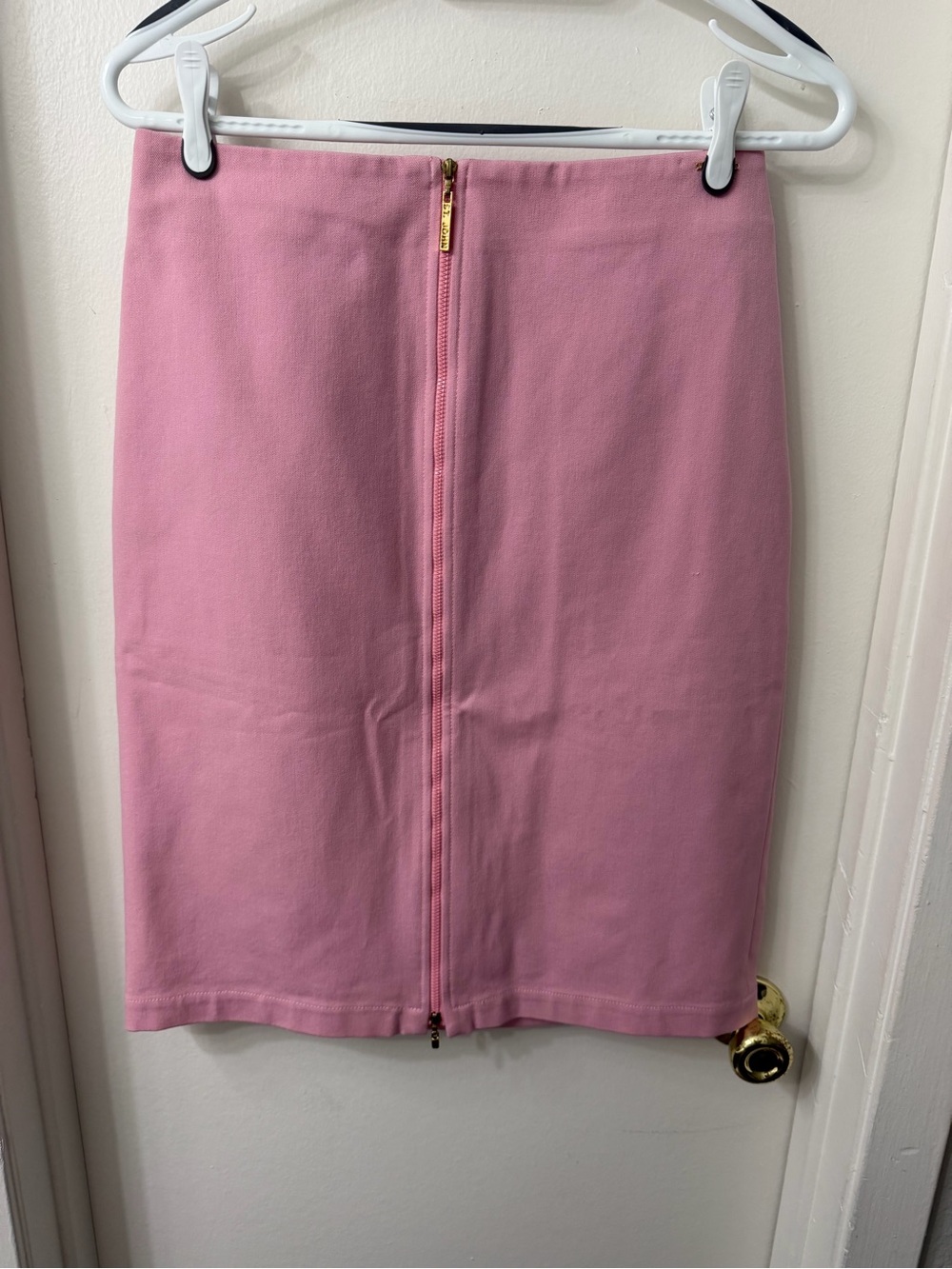 St. John Rose-Pink Front-Zip Pencil Skirt